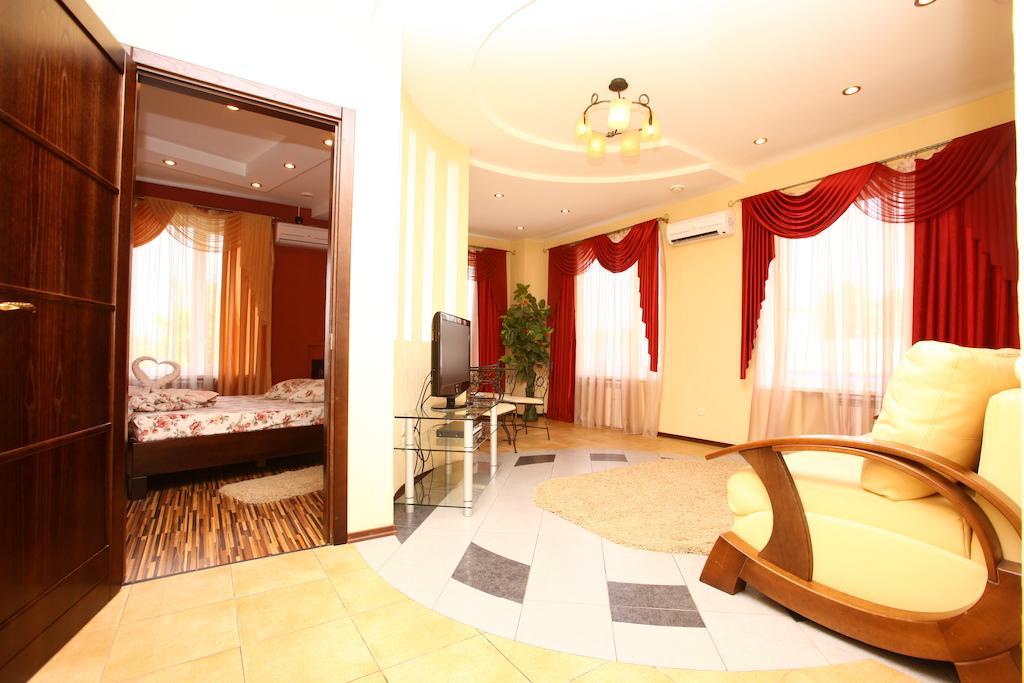 Hotel Bansay Dnipro Habitación foto